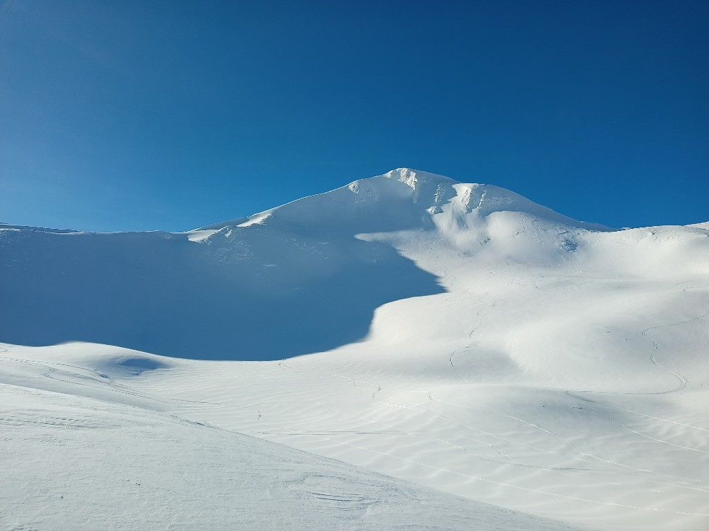 #1 le Sancy et couloir de la Table vu du plateau supérieur. le Sancy et couloir de la Table vu du plateau supérieur.