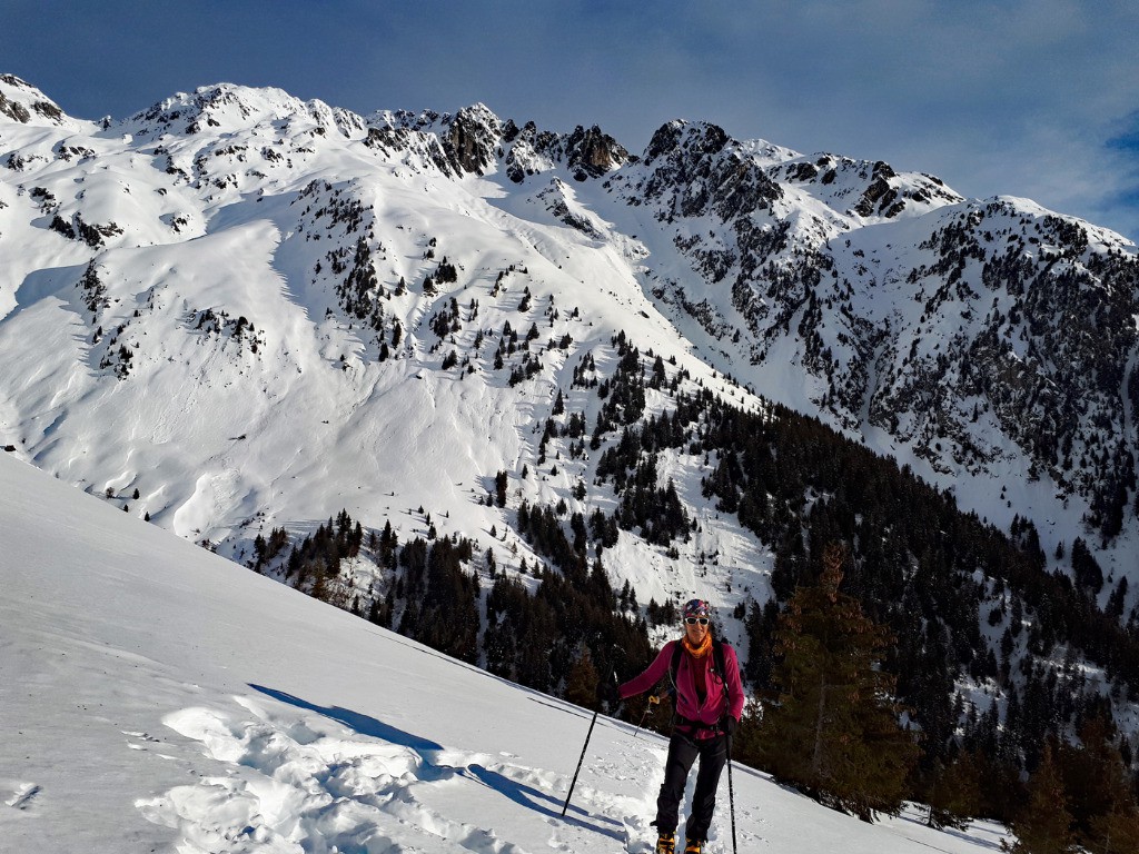 #3 Belle plaque partie sous la Crête de Cheval, pas mal de traces du week-end vers Belle Étoile Belle plaque partie sous la Crête de Cheval, pas mal de traces du week-end vers Belle Étoile