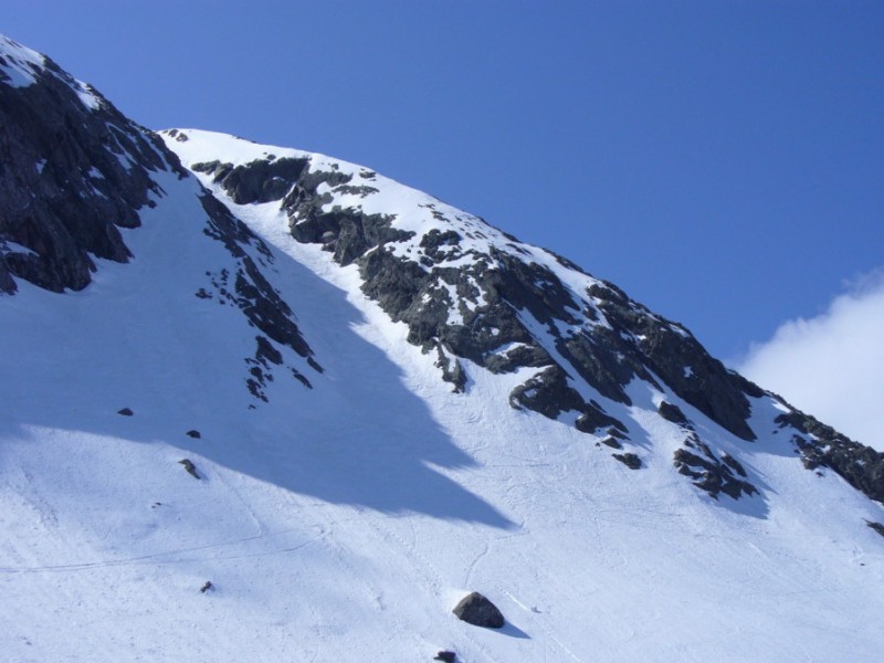 Le couloir sous la croix