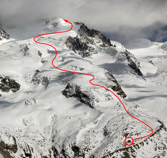 Dufourspitze depuis la Monte Rosahütte