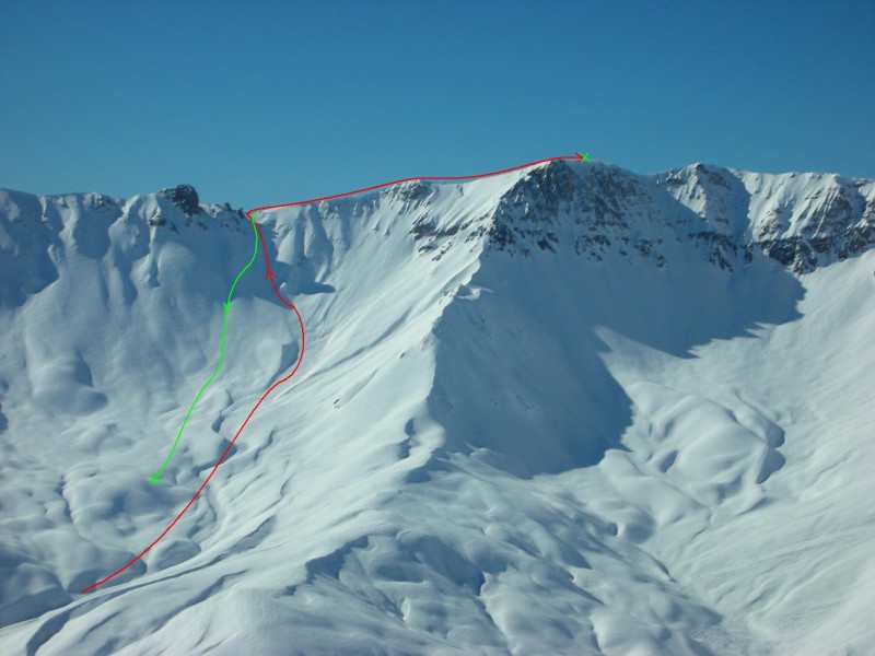 Itinéraire de montée évident, combe jusqu'à Rocamaire, puis on suit la crête