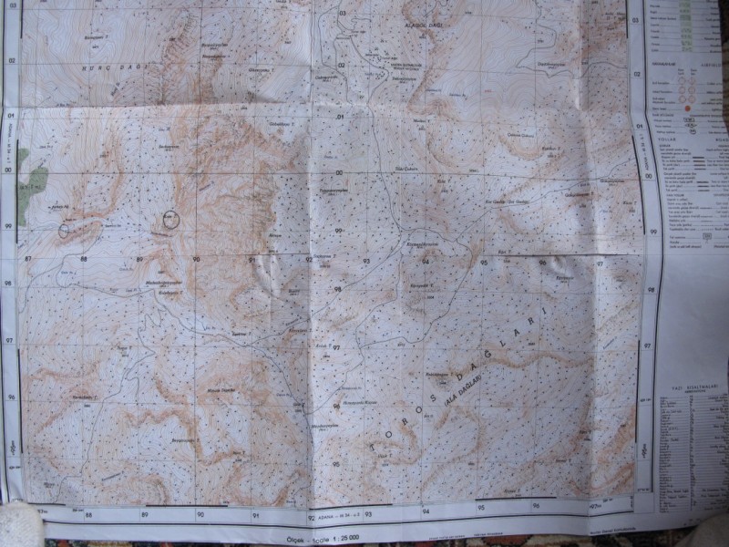 Une photo de la carte militaire qui montre l'itinéraire