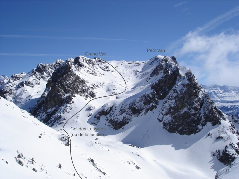 La fin de l'itinéraire vue depuis le col de la Botte (plusieures variantes possibles)