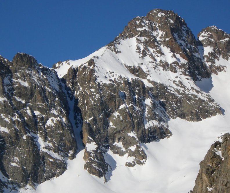 Le couloir et la crête depuis le Grand Vallon