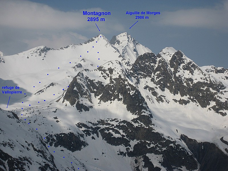 Cheminement depuis les pentes de dessous le refuge de Vallonpierre