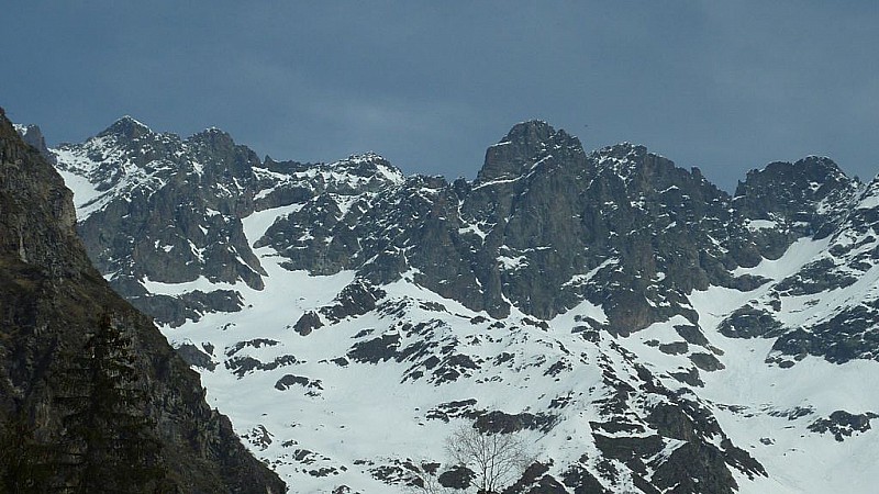 Glacier courbe, comme son nom l'indique.