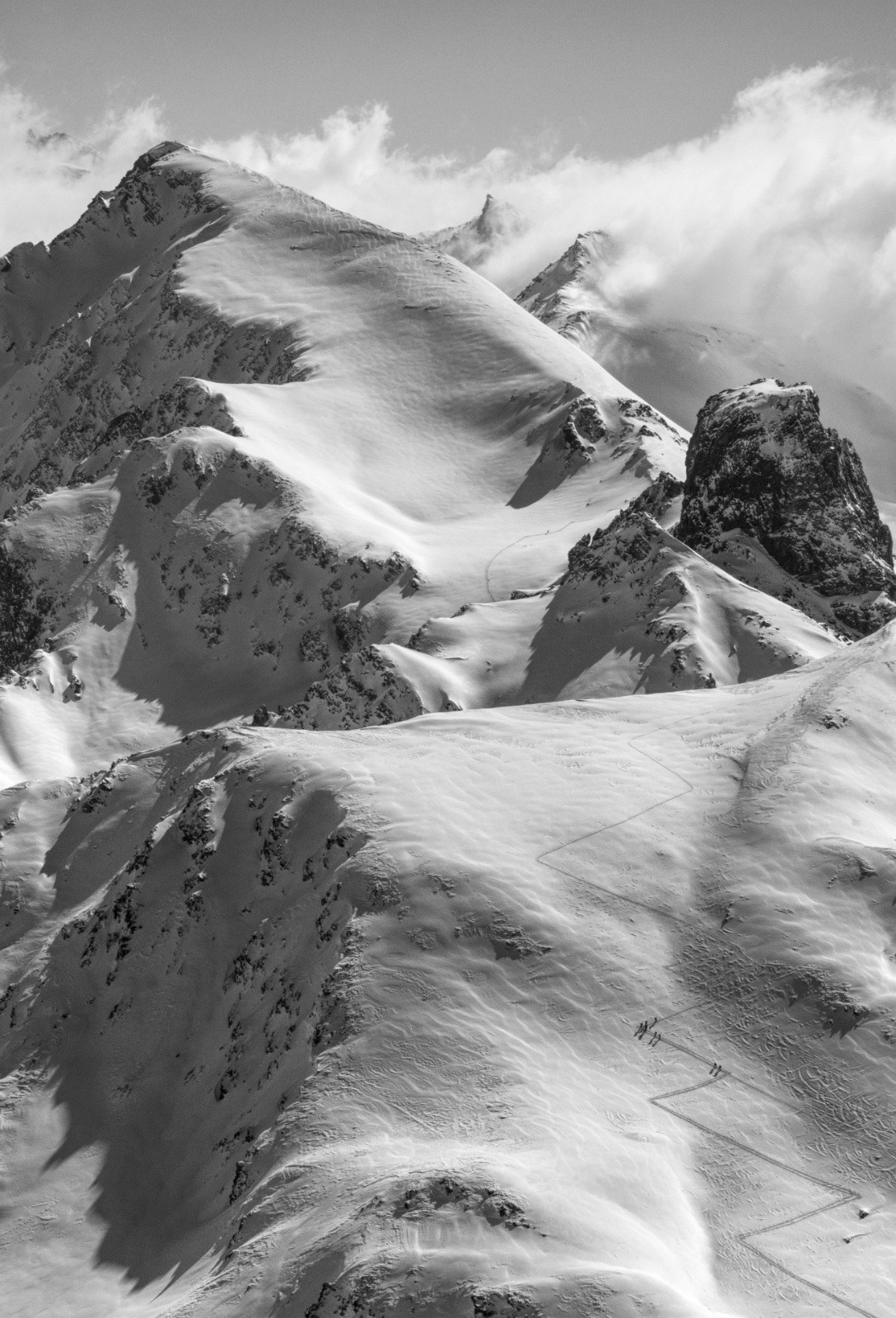 Echapée belle, du Jura au Queyras - J5 - Chateau Renard - vue sur la Pointe des Sagnes longues 