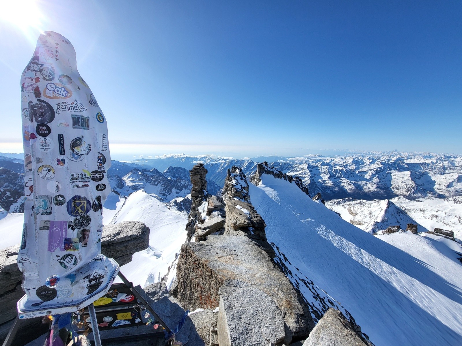 #6 Voir cet crête vide et incroyable car d Voir cet crête vide et incroyable car d'après les dires, il y a souvent du monde....