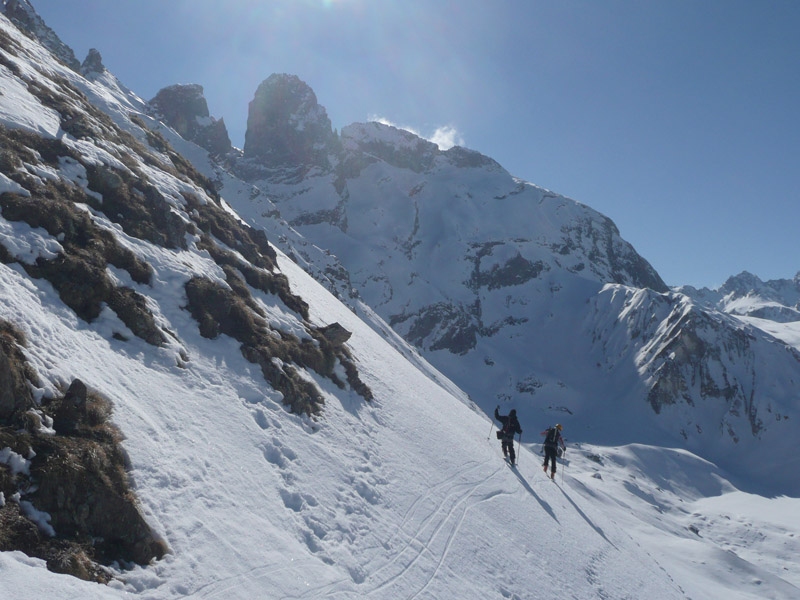 #2 col de la Grande Pierre : On enchaîne au petit trot sur l col de la Grande Pierre : On enchaîne au petit trot sur l'adret... Courchevel est bien loin