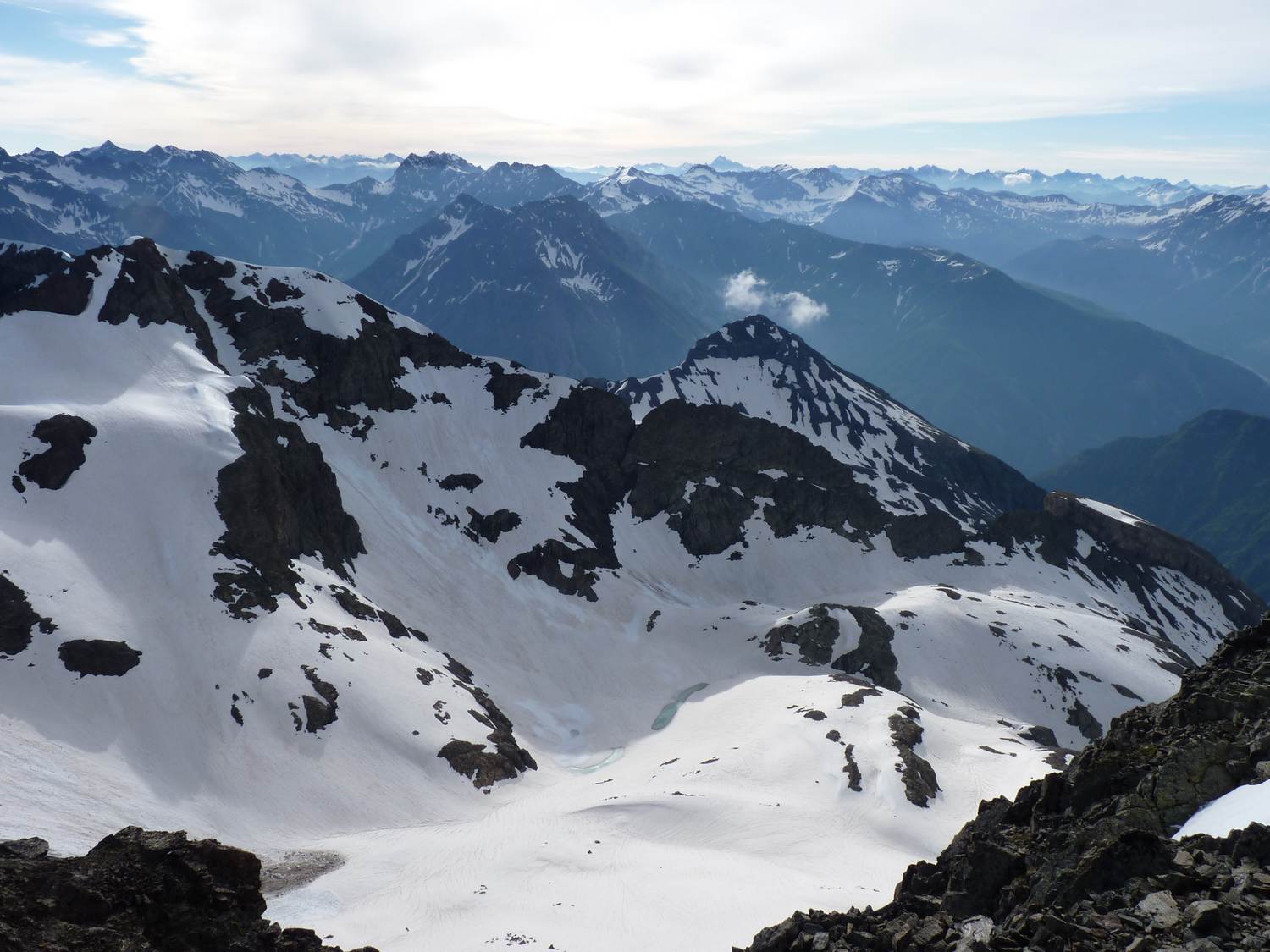 #3 Cirque de Mal Cros : Avec le lac encore bien gelé Cirque de Mal Cros : Avec le lac encore bien gelé