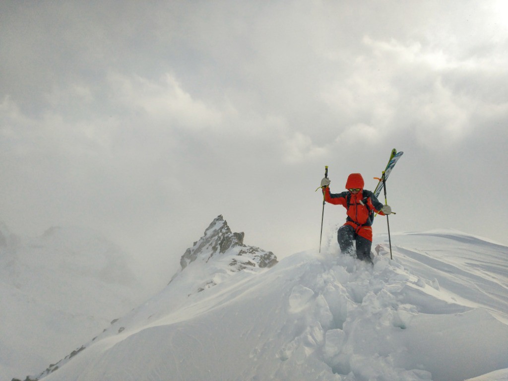 #1 Crête entre le Vallon de Roche Noire et le Pic Blanc Crête entre le Vallon de Roche Noire et le Pic Blanc