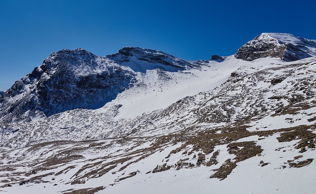 Glacier des Roches dominé par le Signal de Méan Martin...