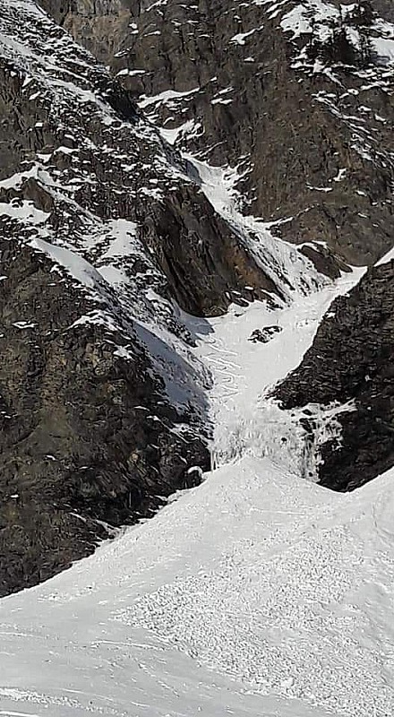 Le couloir d'accès vu du bas