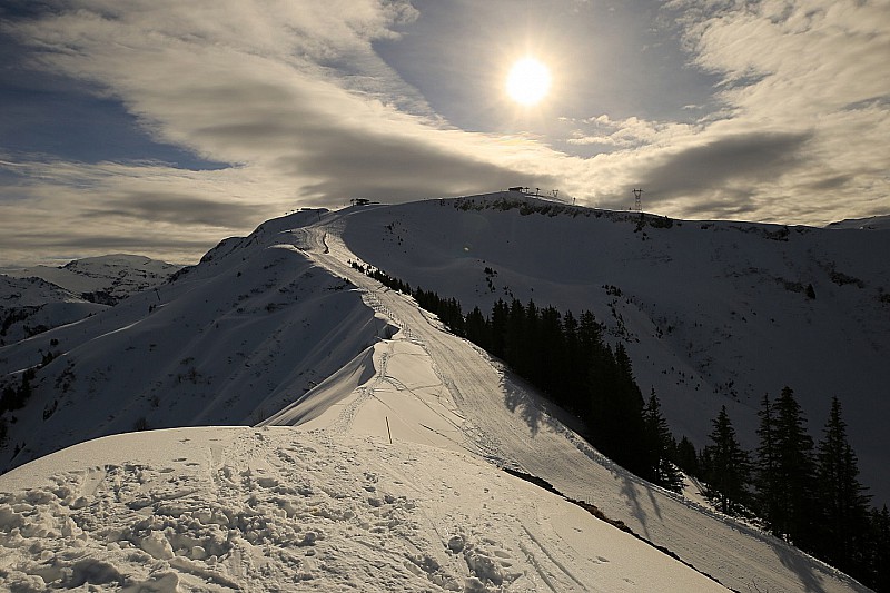 Sommet de la Tête du Pré des Saix vu depuis la Pointe de la Corne