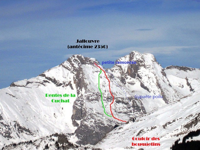 Tracé pointillés. Pardon pour la qualité faible de l'image. La petite remontée sur l’arête en descente est marquée.