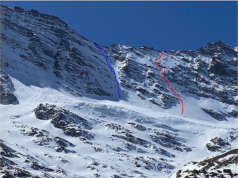 Face NE en rouge et col des Levanne en bleu (photo du 28/03/2021)